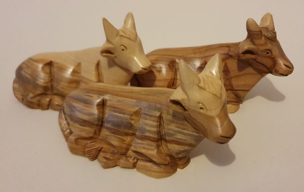 Hand-carved small animals
